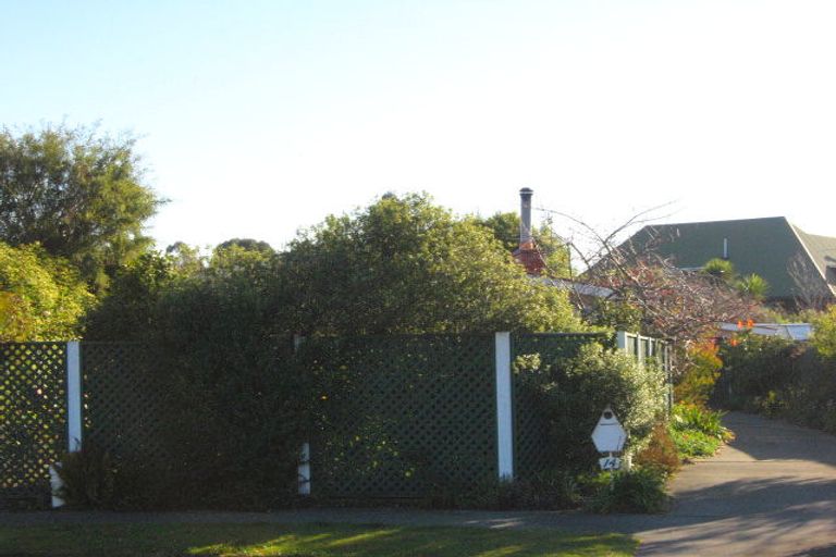 Photo of property in 14 Pahau Place, Cracroft, Christchurch, 8025