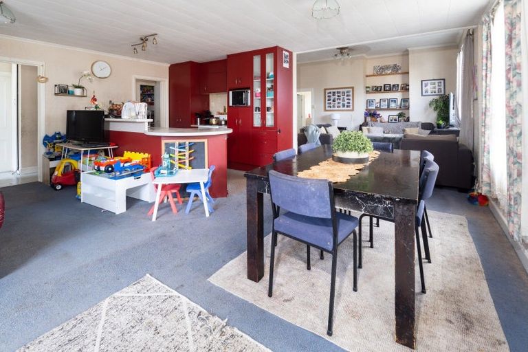 Photo of property in 74 Aitken Street, Ashburton, 7700