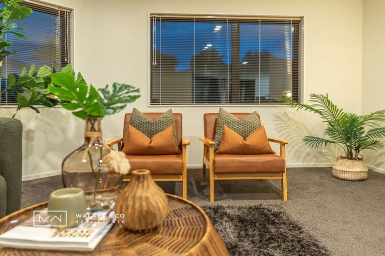 Photo of property in 65 Percy Kinsman Crescent, Riverstone Terraces, Upper Hutt, 5018