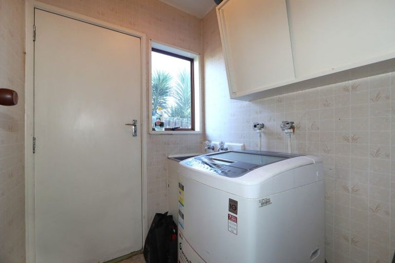 Photo of property in 23 Skerrett Crescent, Tamatea, Napier, 4112