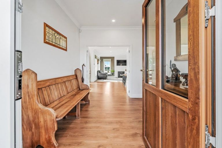 Photo of property in 1580 Clintons Road, Darfield, 7571