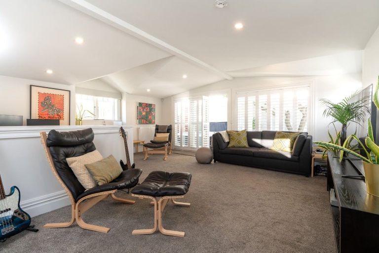 Photo of property in 48 Mcfarlane Street, Mount Victoria, Wellington, 6011