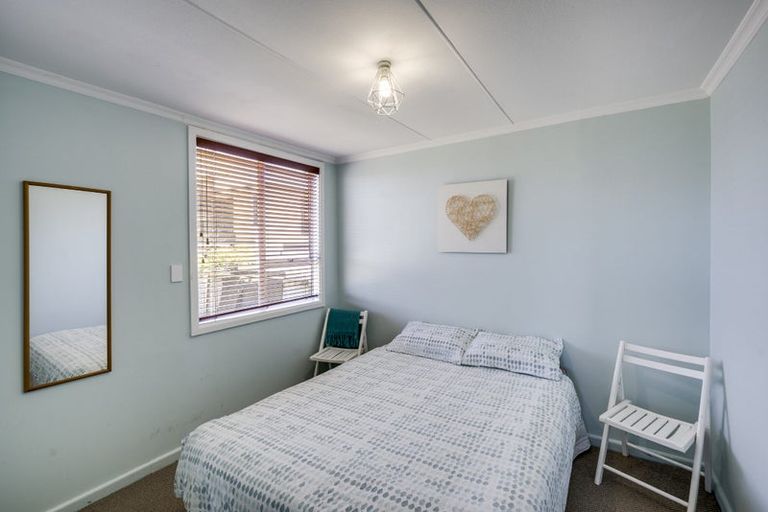 Photo of property in 64 The Esplanade, Westshore, Napier, 4110