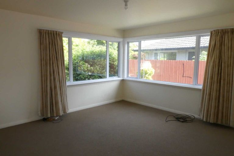 Photo of property in 8 Clonbern Place, Upper Riccarton, Christchurch, 8041