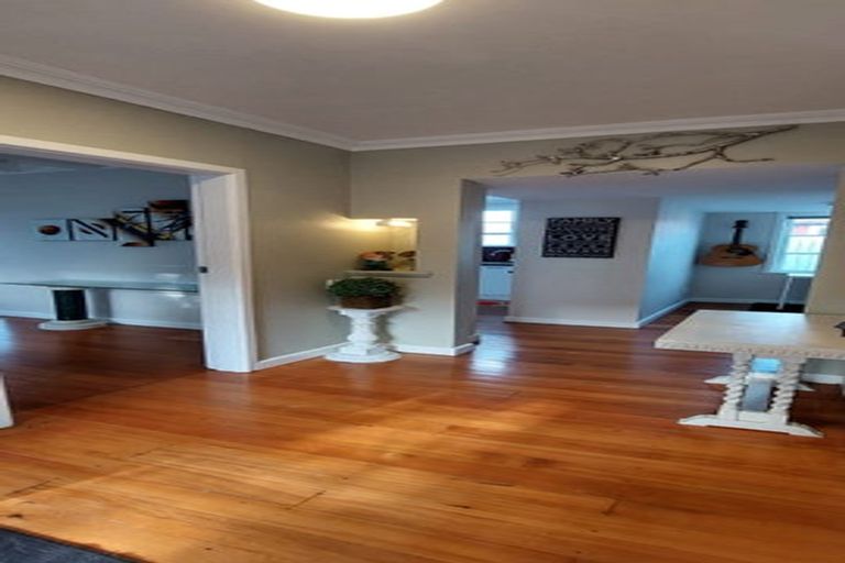 Photo of property in 27 Campbell Street, Karori, Wellington, 6012