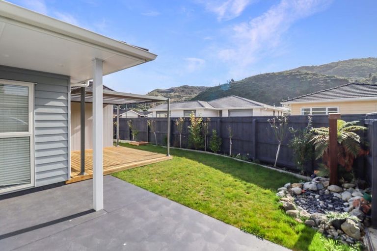 Photo of property in 4 Martha Turnell Crescent, Manor Park, Lower Hutt, 5019