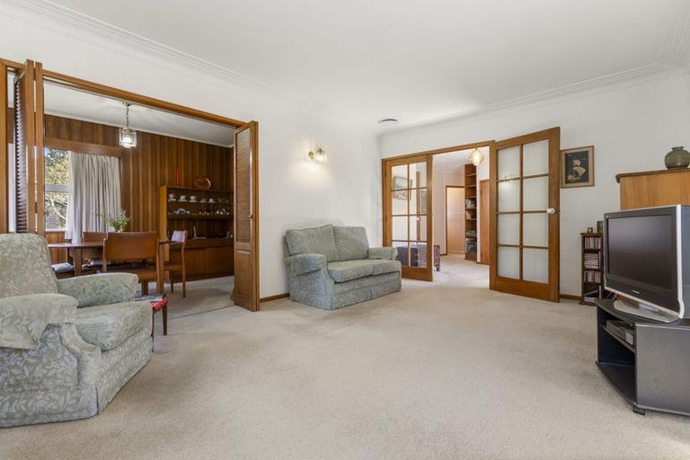 Photo of property in 127 Moore Street, Hillcrest, Auckland, 0627