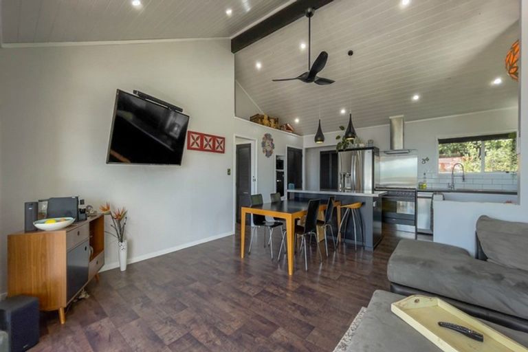 Photo of property in 406 Thames Coast Sh25 Road, Te Puru, Thames, 3575