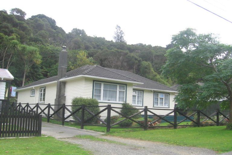Photo of property in 45 Hair Street, Wainuiomata, Lower Hutt, 5014