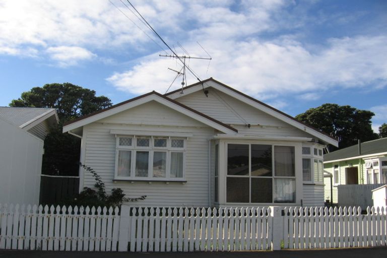Photo of property in 59 Bridge Street, Rongotai, Wellington, 6022