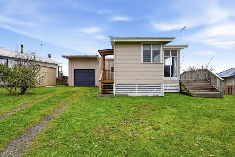 Photo of property in 2 Kelgary Place, Wellsford, 0900