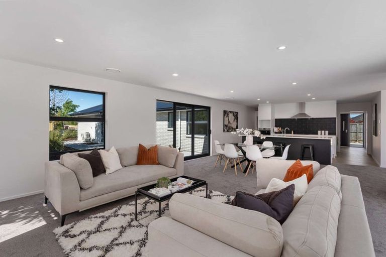 Photo of property in 22a Fairhurst Place, Rolleston, 7614