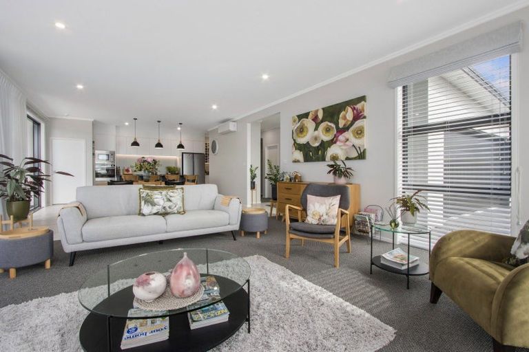 Photo of property in 2 Te Kaka Place, Omokoroa, 3114