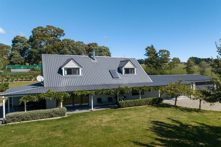 Photo of property in 127 Redwood Valley Road, Redwood Valley, Richmond, 7081