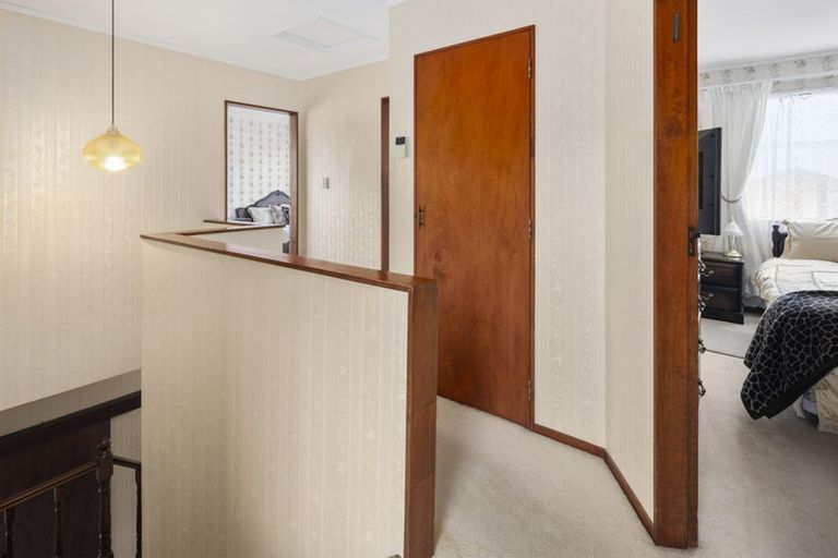 Photo of property in 13 Colorado Grove, Brooklyn, Wellington, 6021