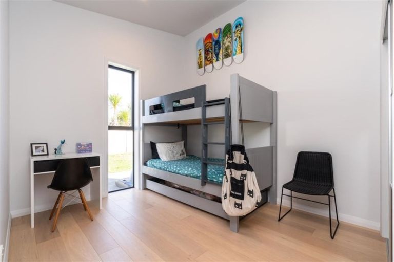 Photo of property in 24 Dune View Drive, Mangawhai, 0505