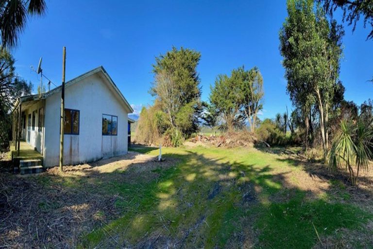 Photo of property in 3752 Karamea Highway, Little Wanganui, Karamea, 7893