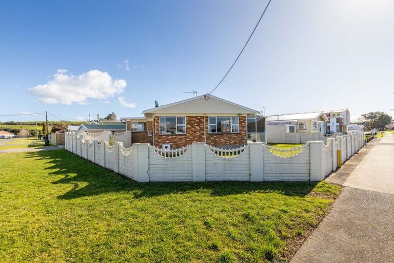 Photo of property in 13 Nelson Street, Waitara, 4320