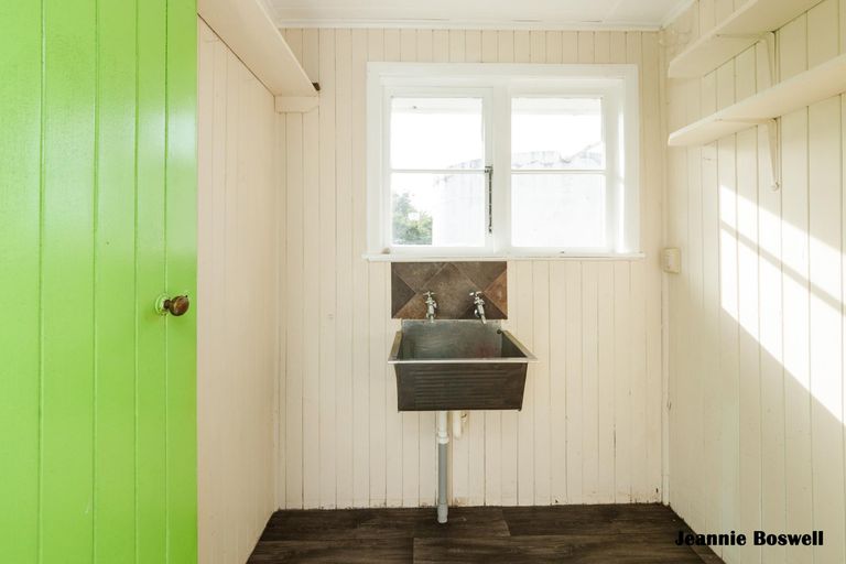 Photo of property in 4 Herrington Street, Foxton, 4814