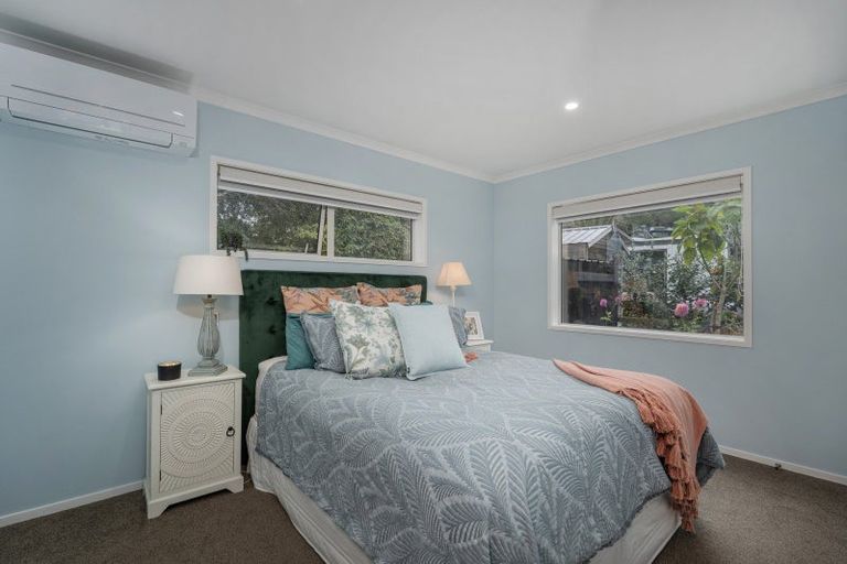 Photo of property in 56 Hahei Beach Road, Hahei, Whitianga, 3591