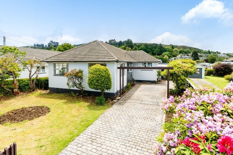 Photo of property in 36 Balmain Street, Halfway Bush, Dunedin, 9010