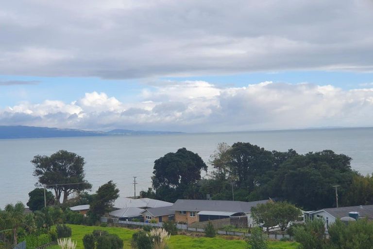 Photo of property in 12 Ngarimu Heights Row, Ngarimu Bay, Thames, 3575