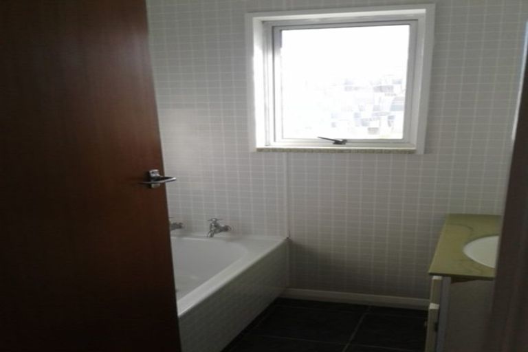 Photo of property in 58 Maxwells Line, Awapuni, Palmerston North, 4412