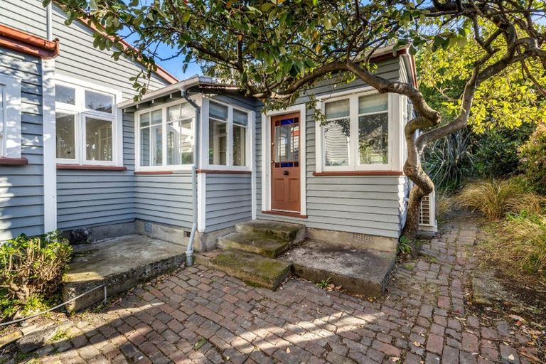 Photo of property in 65 Port Hills Road, Heathcote Valley, Christchurch, 8022