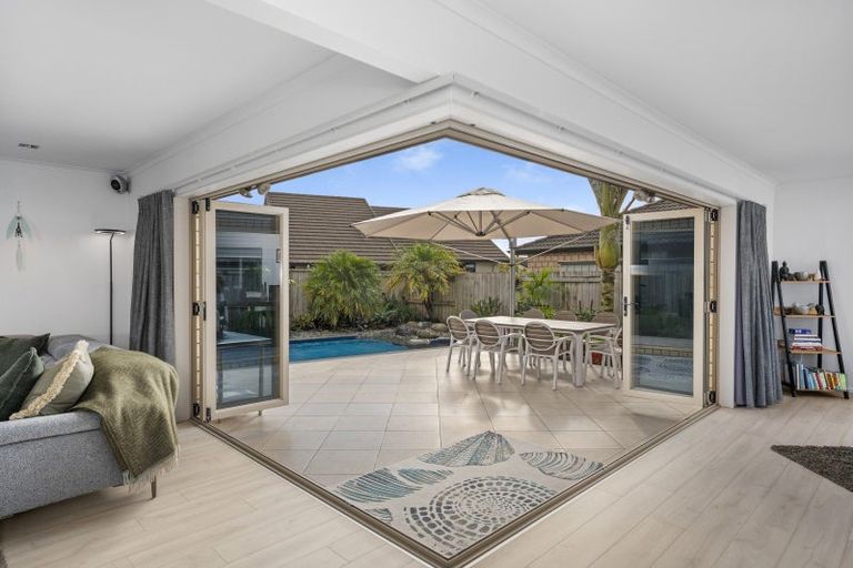 Photo of property in 22 Garvan Glen, Pyes Pa, Tauranga, 3112