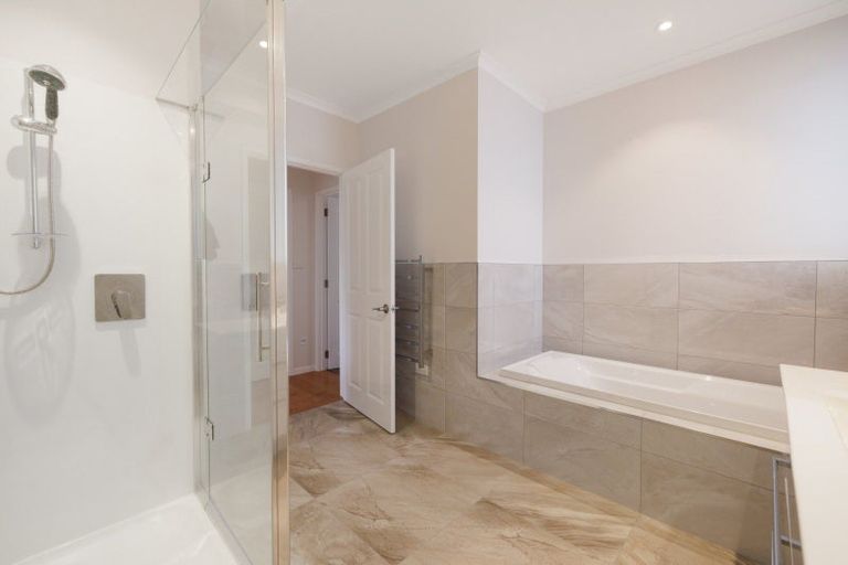 Photo of property in 6 Jason Place, Pyes Pa, Tauranga, 3112