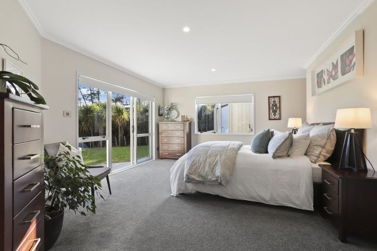 Photo of property in 43a Terry Smyth Drive, Kumeu, 0892