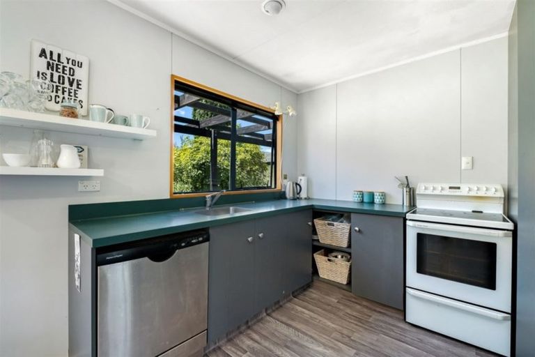 Photo of property in 31 Lakeview Terrace, Lake Hawea, Wanaka, 9382