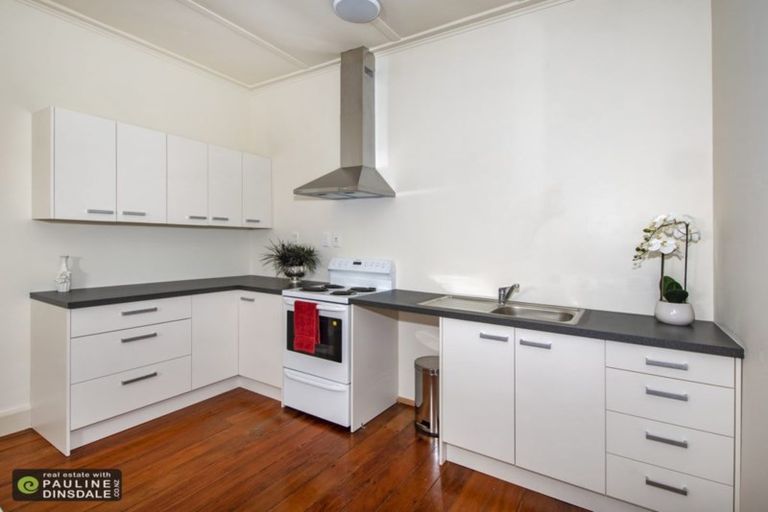 Photo of property in 34 King Street, Hikurangi, 0114