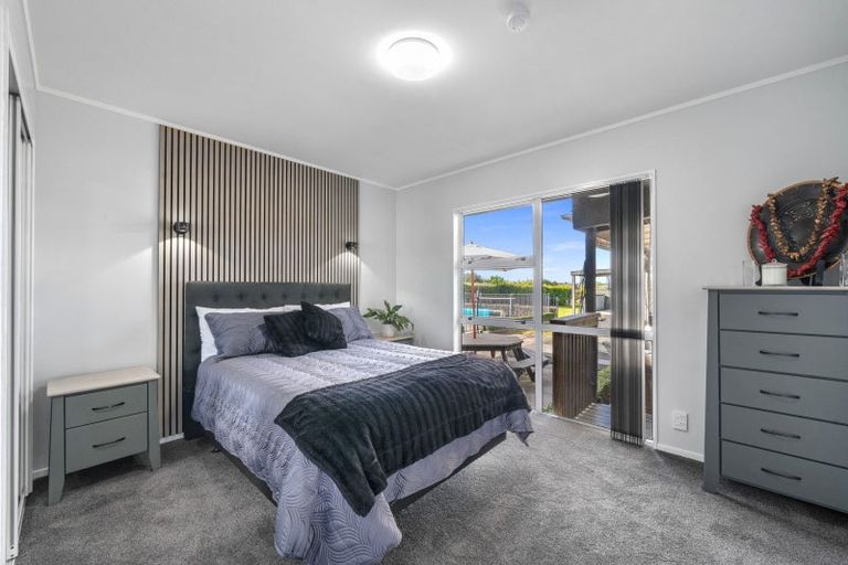 Photo of property in 968a Waiuku Road, Waiuku, 2681