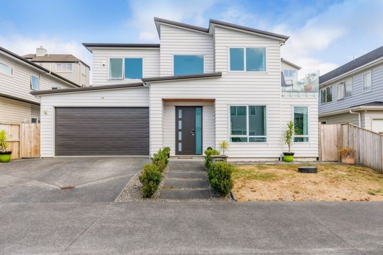Photo of property in 41 Remuremu Street, Long Bay, Auckland, 0630