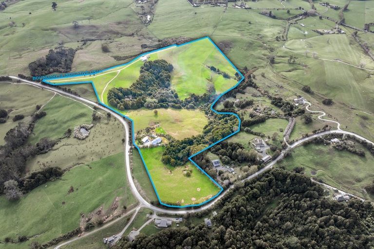 Photo of property in 679 Silver Hill Road, Wellsford, 0974