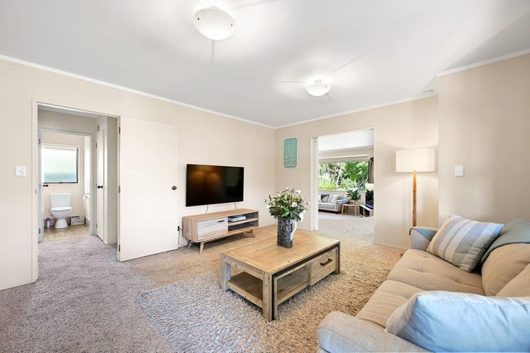 Photo of property in 10 Azimuth Place, Flagstaff, Hamilton, 3210