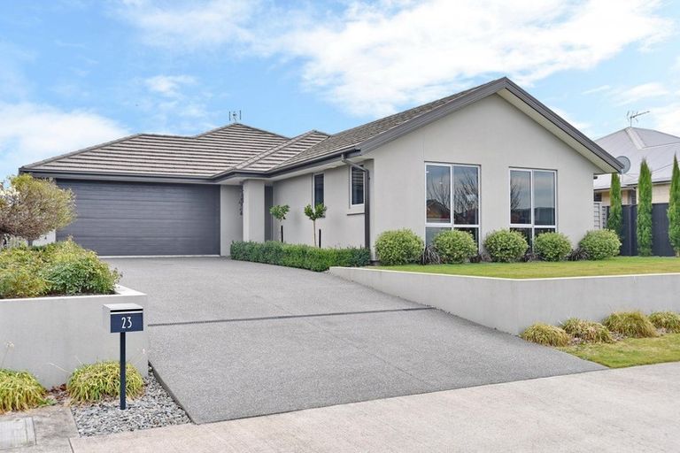 Photo of property in 23 Churchill Drive, Rangiora, 7400