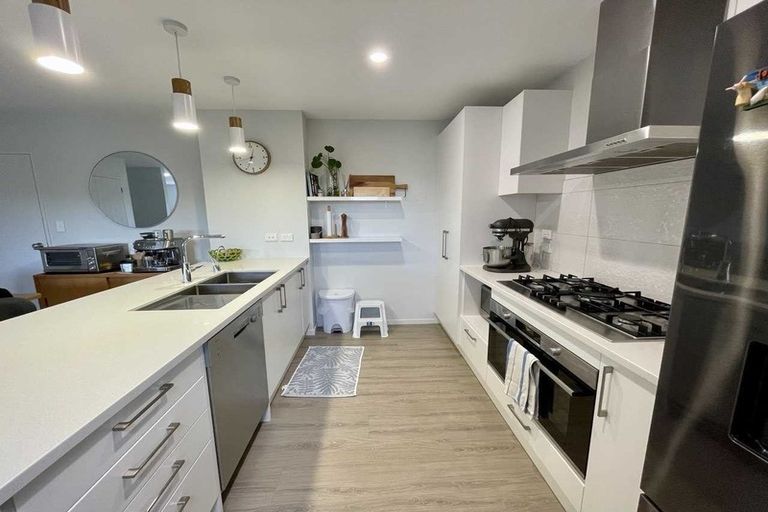 Photo of property in 51a Routley Drive, Glen Eden, Auckland, 0602