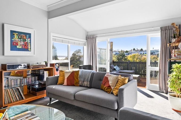 Photo of property in 23 Fitzroy Road, Bluff Hill, Napier, 4110