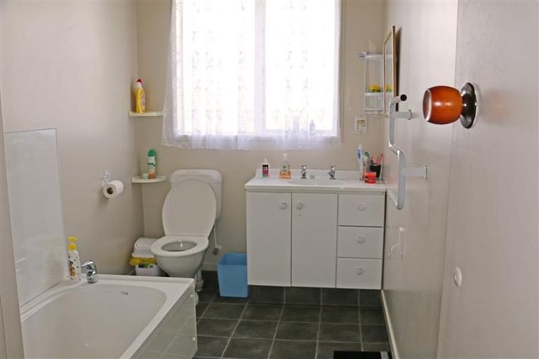 Photo of property in 7 Piccadilly Circus, Snells Beach, 0920