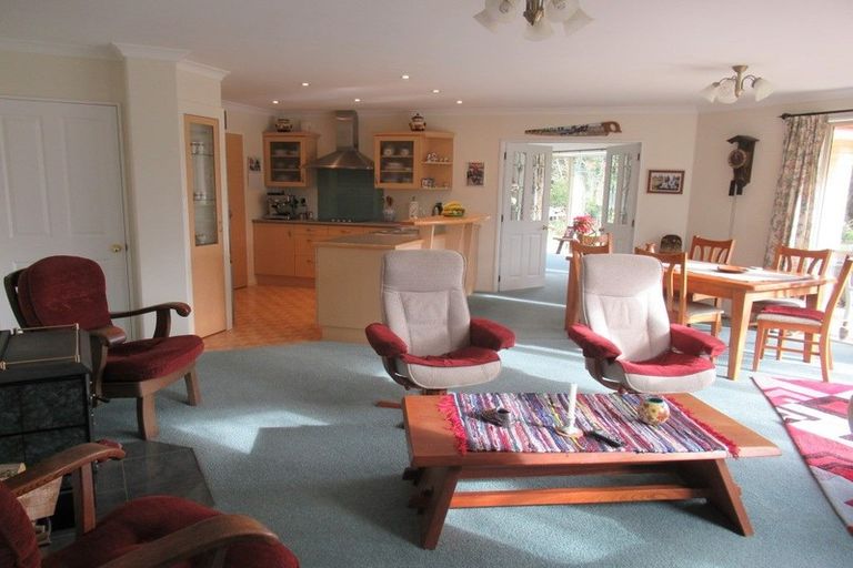 Photo of property in 1 Devonvale Lane, Amberley, 7410