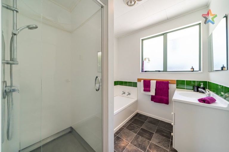 Photo of property in 13 Barberry Grove, Maungaraki, Lower Hutt, 5010