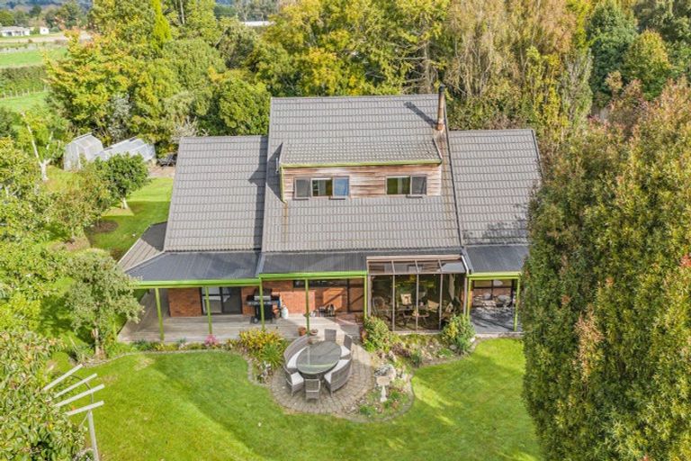 Photo of property in 275 Kimberley Road, Levin, 5571