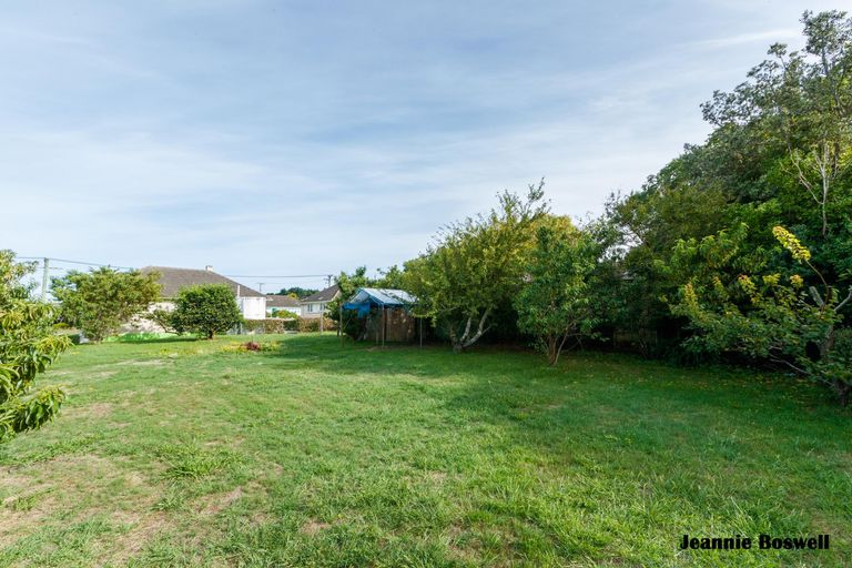 Photo of property in 4 Herrington Street, Foxton, 4814