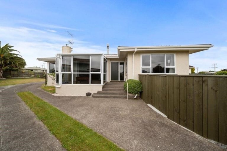 Photo of property in 116 Waihi Road, Hawera, 4610
