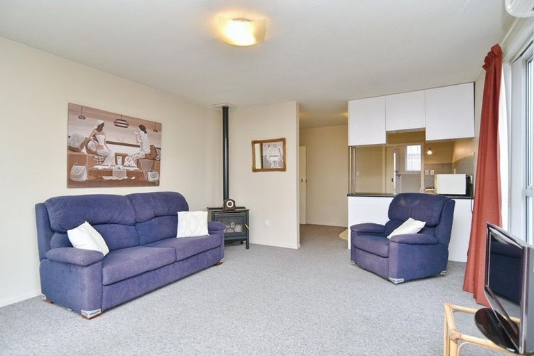 Photo of property in 3/7 Donegal Street, Belfast, Christchurch, 8051