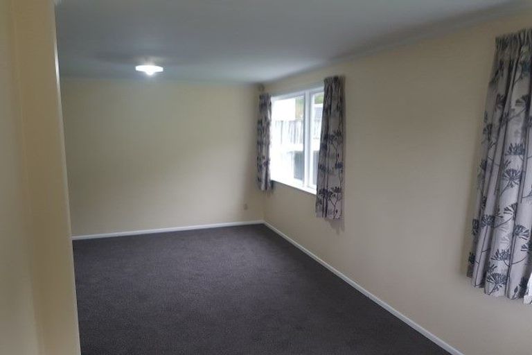 Photo of property in 78 Rangituhi Crescent, Takapuwahia, Porirua, 5022
