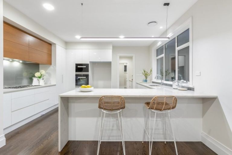 Photo of property in 51 Blacks Road, Greenhithe, Auckland, 0632