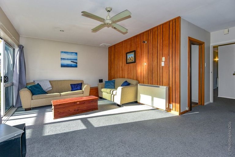 Photo of property in 210 Beach Road, North New Brighton, Christchurch, 8083